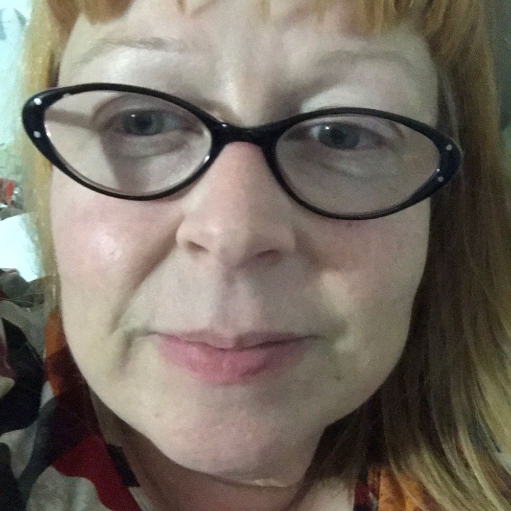 Meet your Posher, Stacie